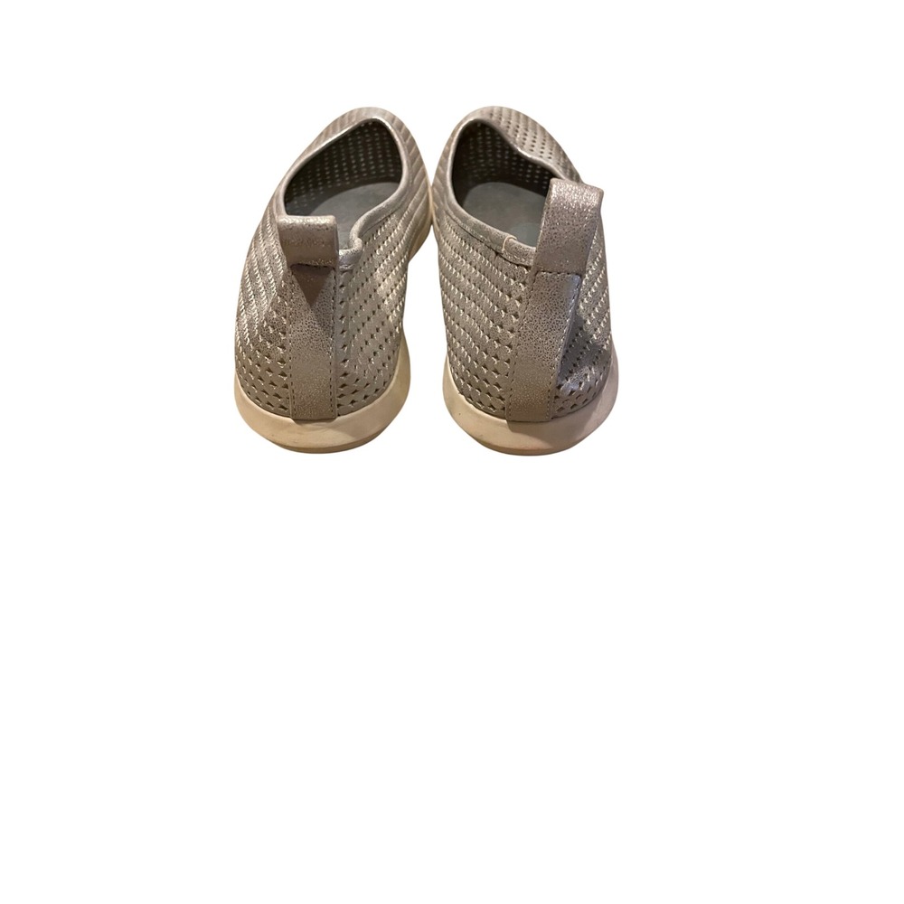 Aerosoles Bay Ridge Silver Metallic Perforated Ballet Flats Shoes Womens 9M - Picture 3 of 4
